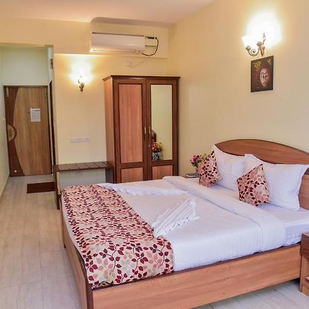 Candolim Grande Resort Buitenkant foto