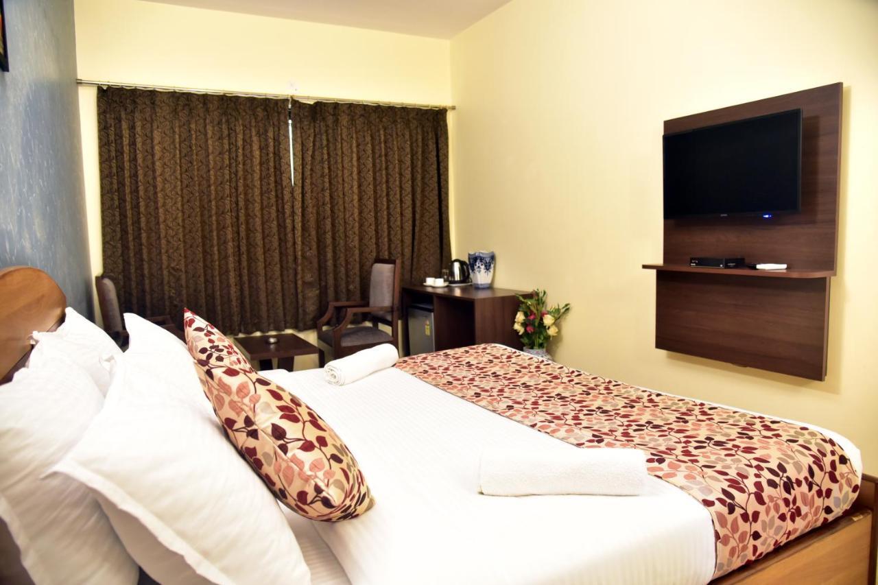 Candolim Grande Resort Buitenkant foto