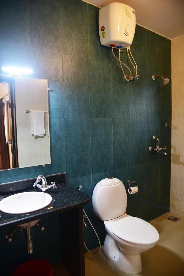 Candolim Grande Resort Buitenkant foto