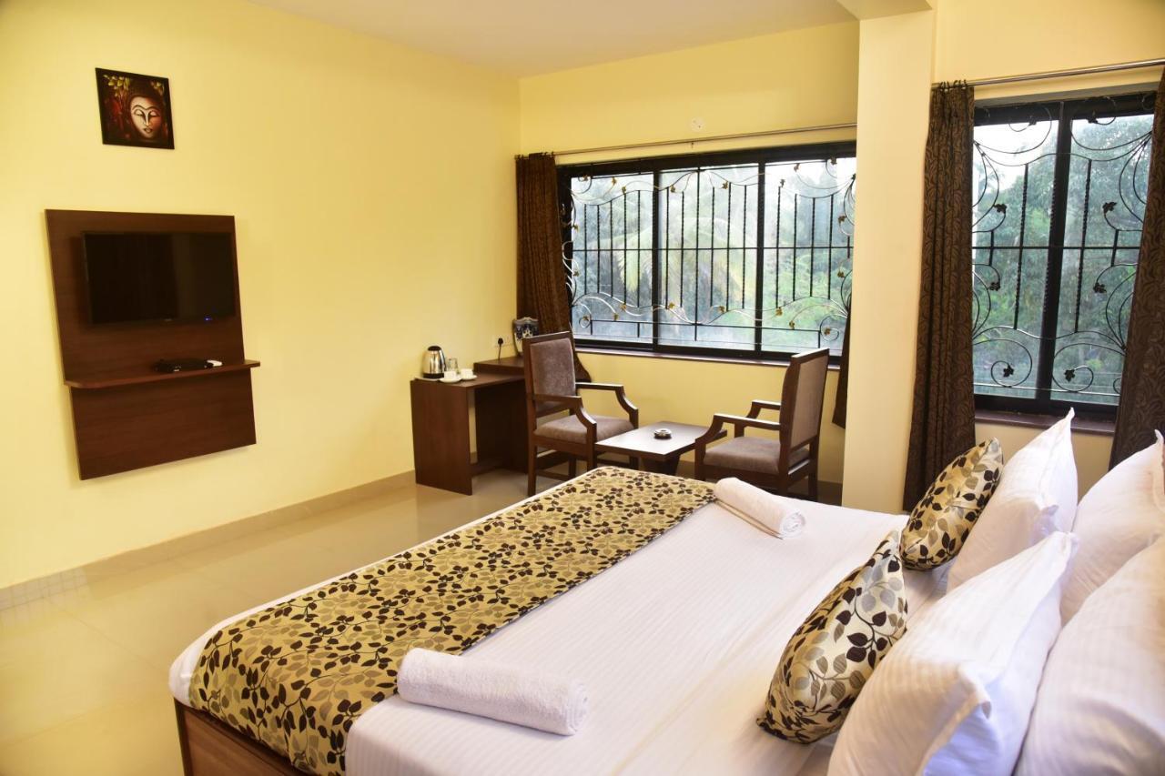 Candolim Grande Resort Buitenkant foto