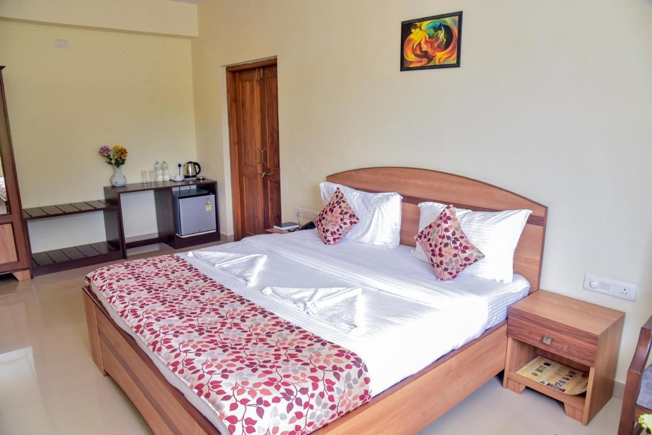 Candolim Grande Resort Buitenkant foto