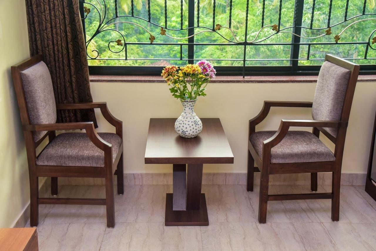 Candolim Grande Resort Buitenkant foto