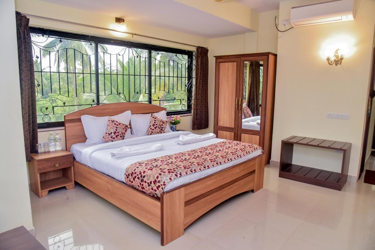 Candolim Grande Resort Buitenkant foto