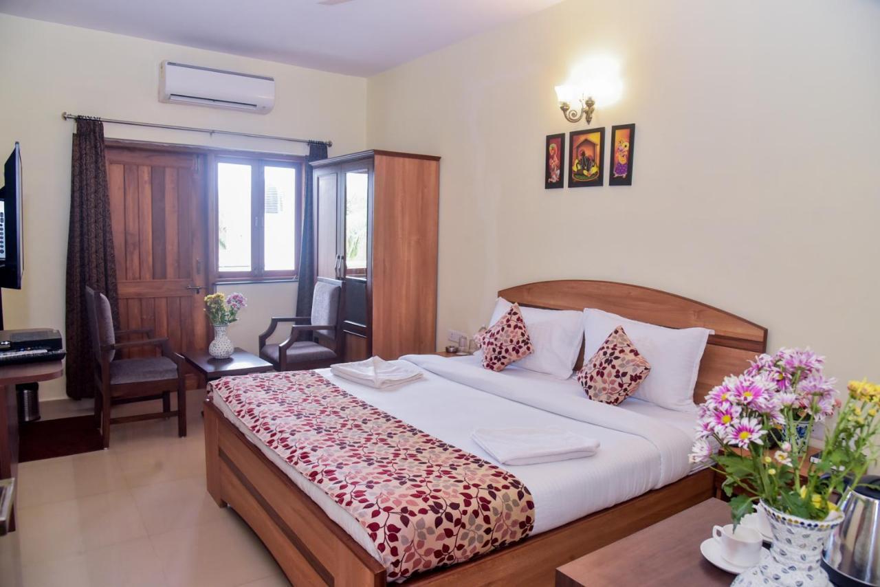 Candolim Grande Resort Buitenkant foto