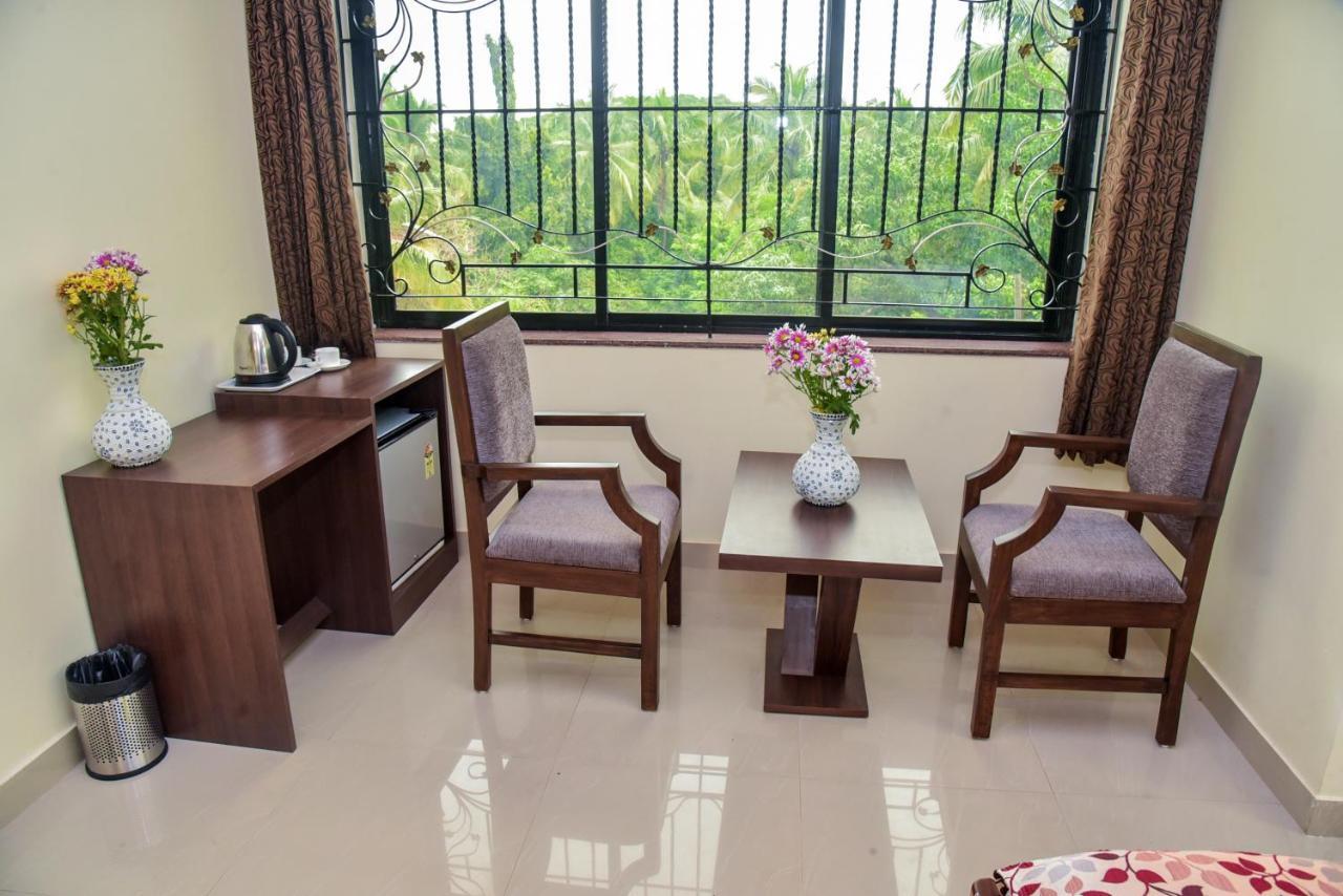 Candolim Grande Resort Buitenkant foto